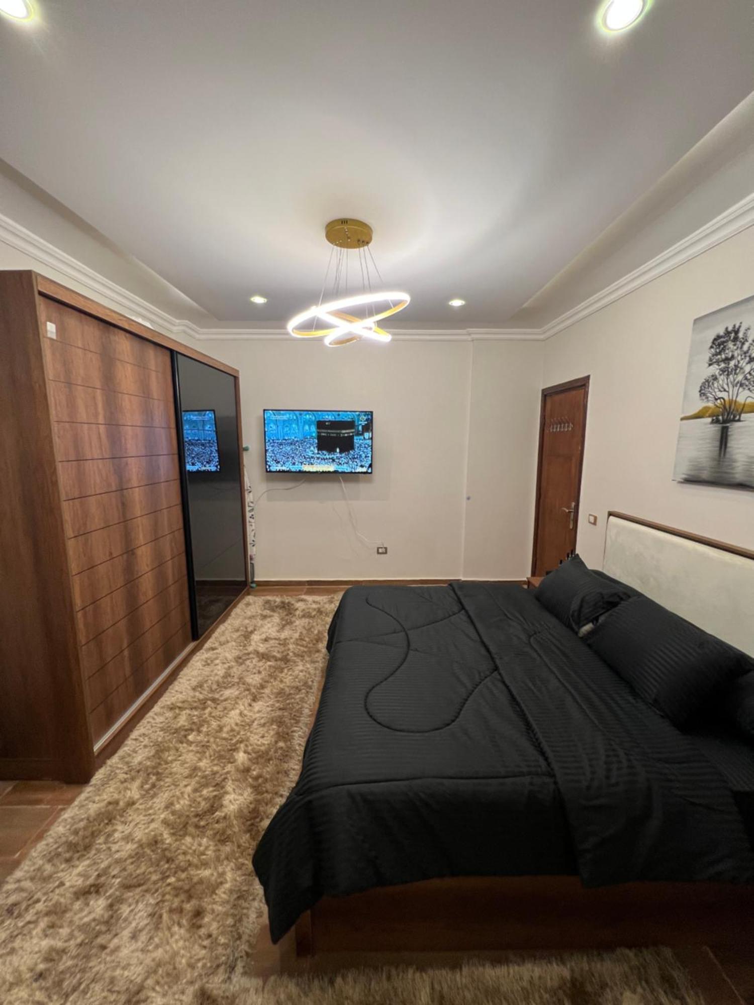 Luxury Diamond Apartment In Wesal Residences Compound New Cairo Zewnętrze zdjęcie