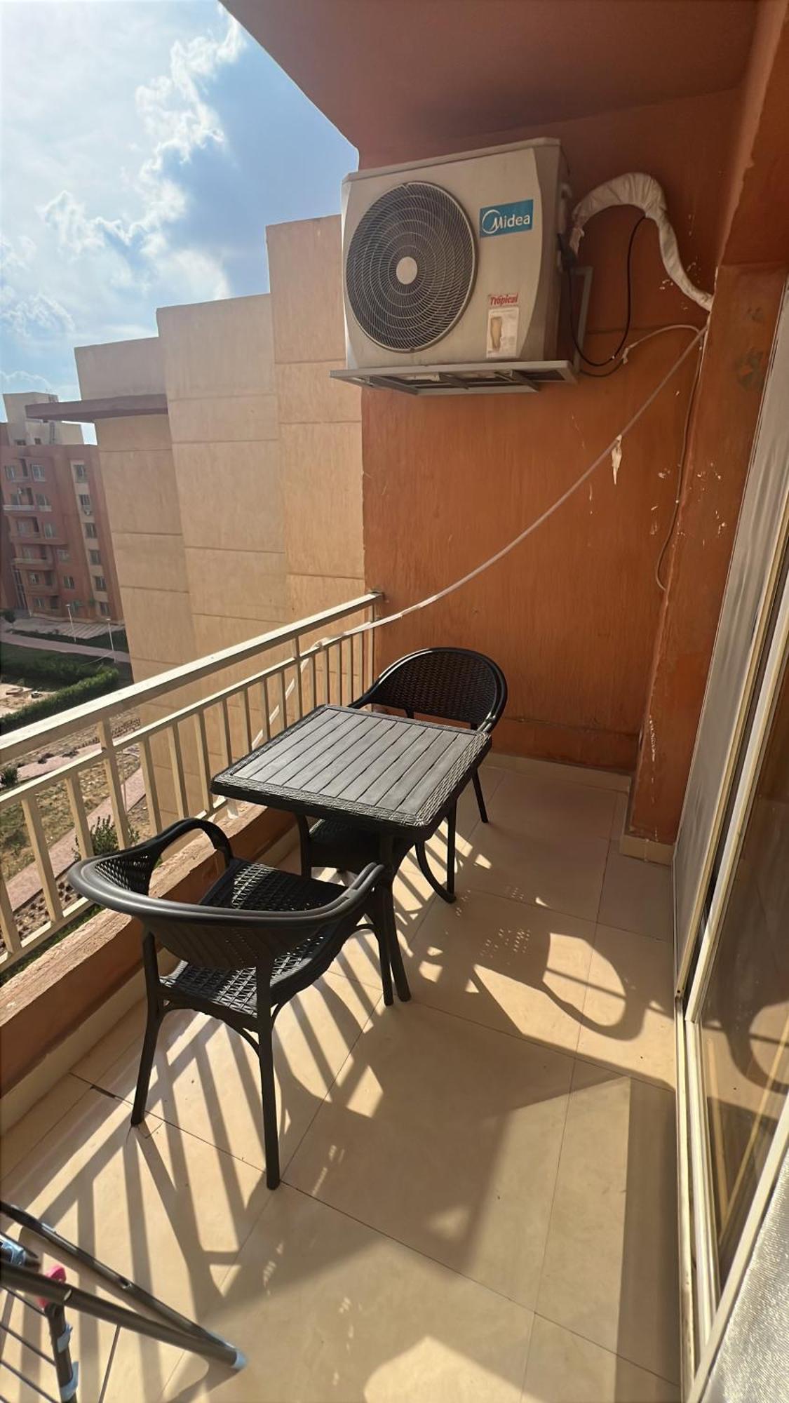 Luxury Diamond Apartment In Wesal Residences Compound New Cairo Zewnętrze zdjęcie