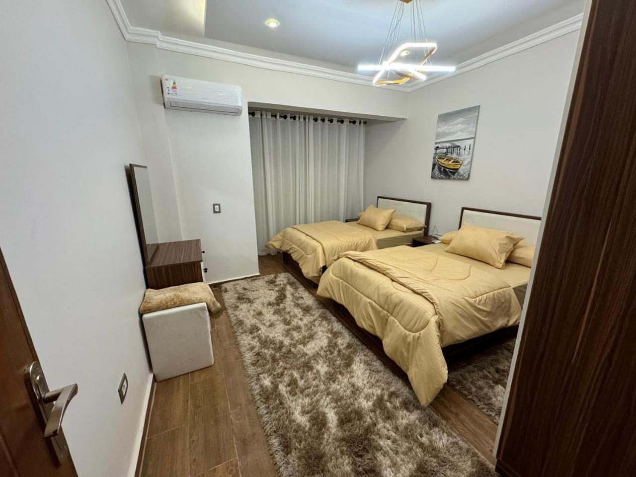 Luxury Diamond Apartment In Wesal Residences Compound New Cairo Zewnętrze zdjęcie