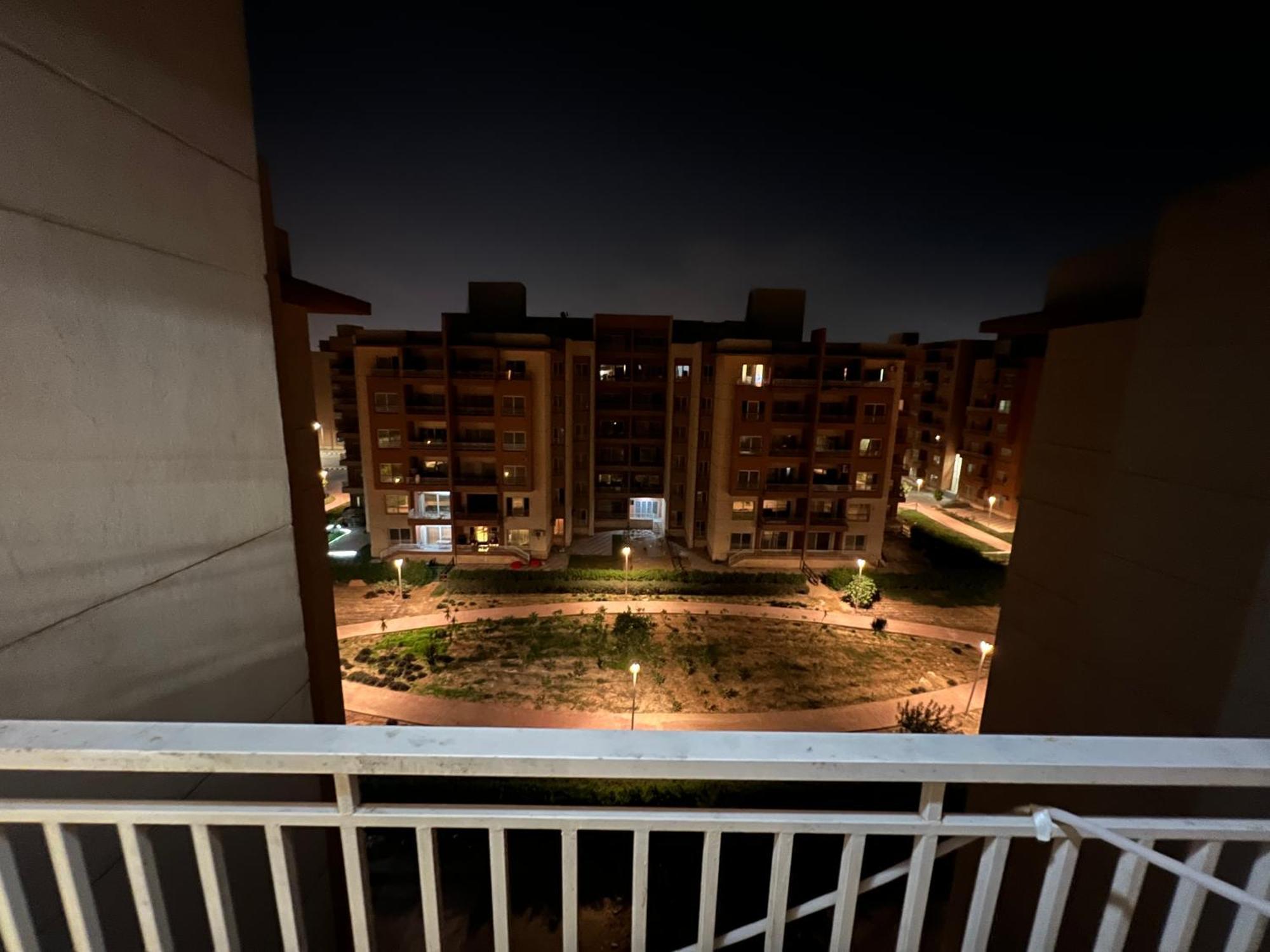 Luxury Diamond Apartment In Wesal Residences Compound New Cairo Zewnętrze zdjęcie
